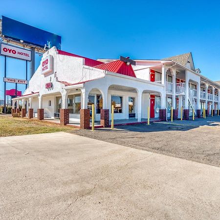 Oyo Hotel Waco University Area I-35 Экстерьер фото