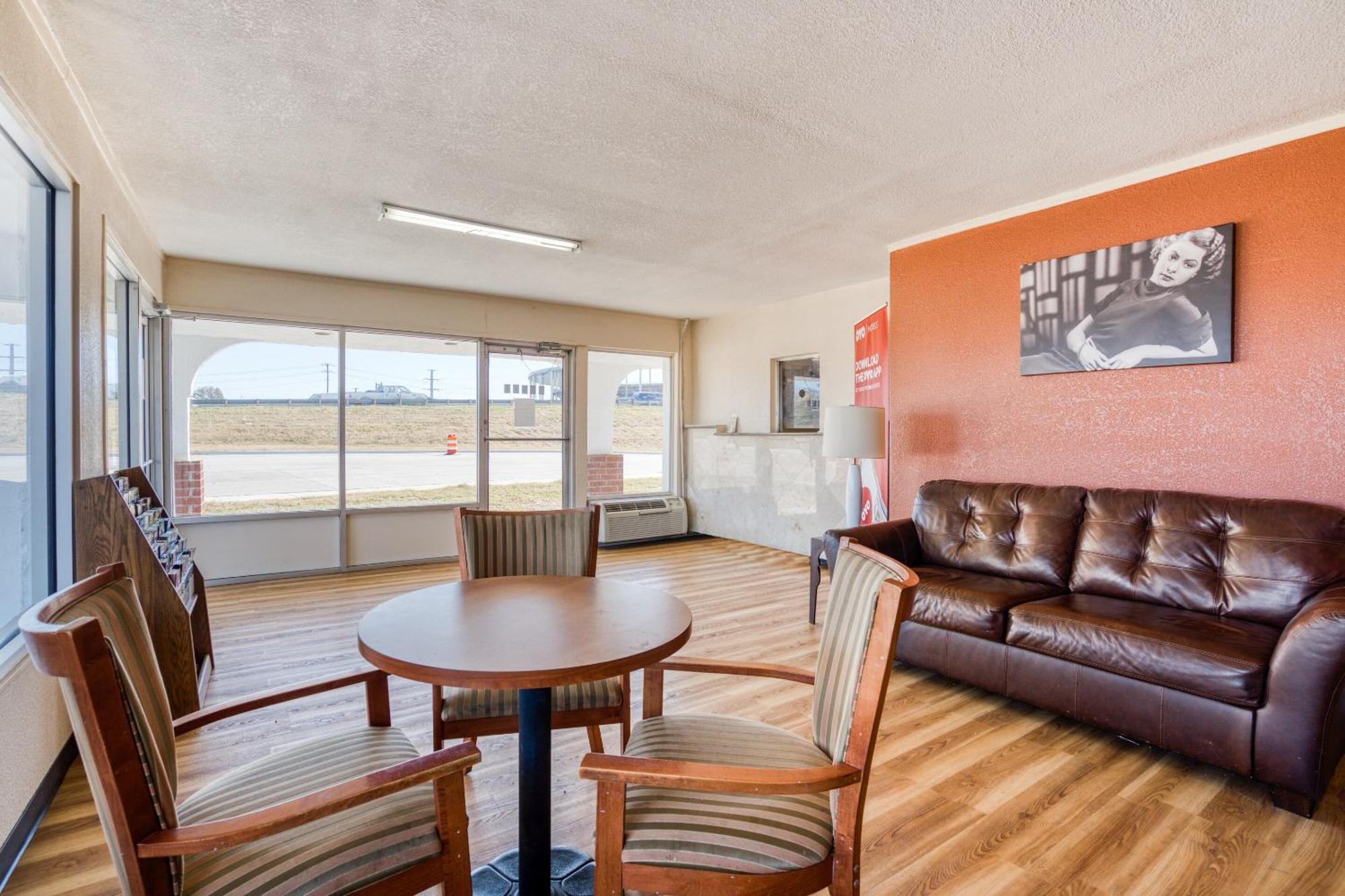 Oyo Hotel Waco University Area I-35 Экстерьер фото