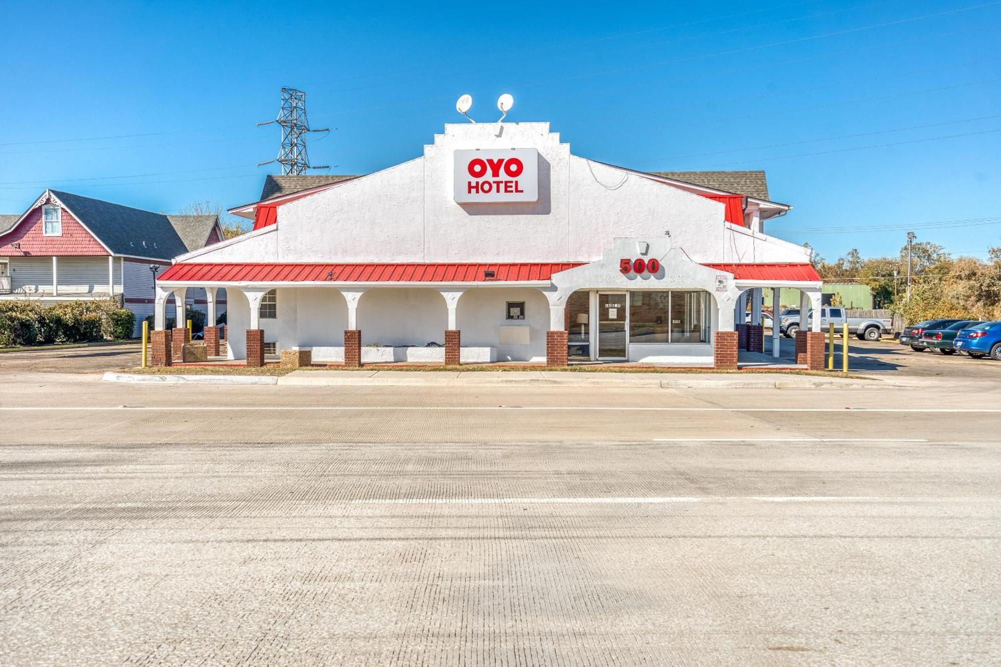 Oyo Hotel Waco University Area I-35 Экстерьер фото