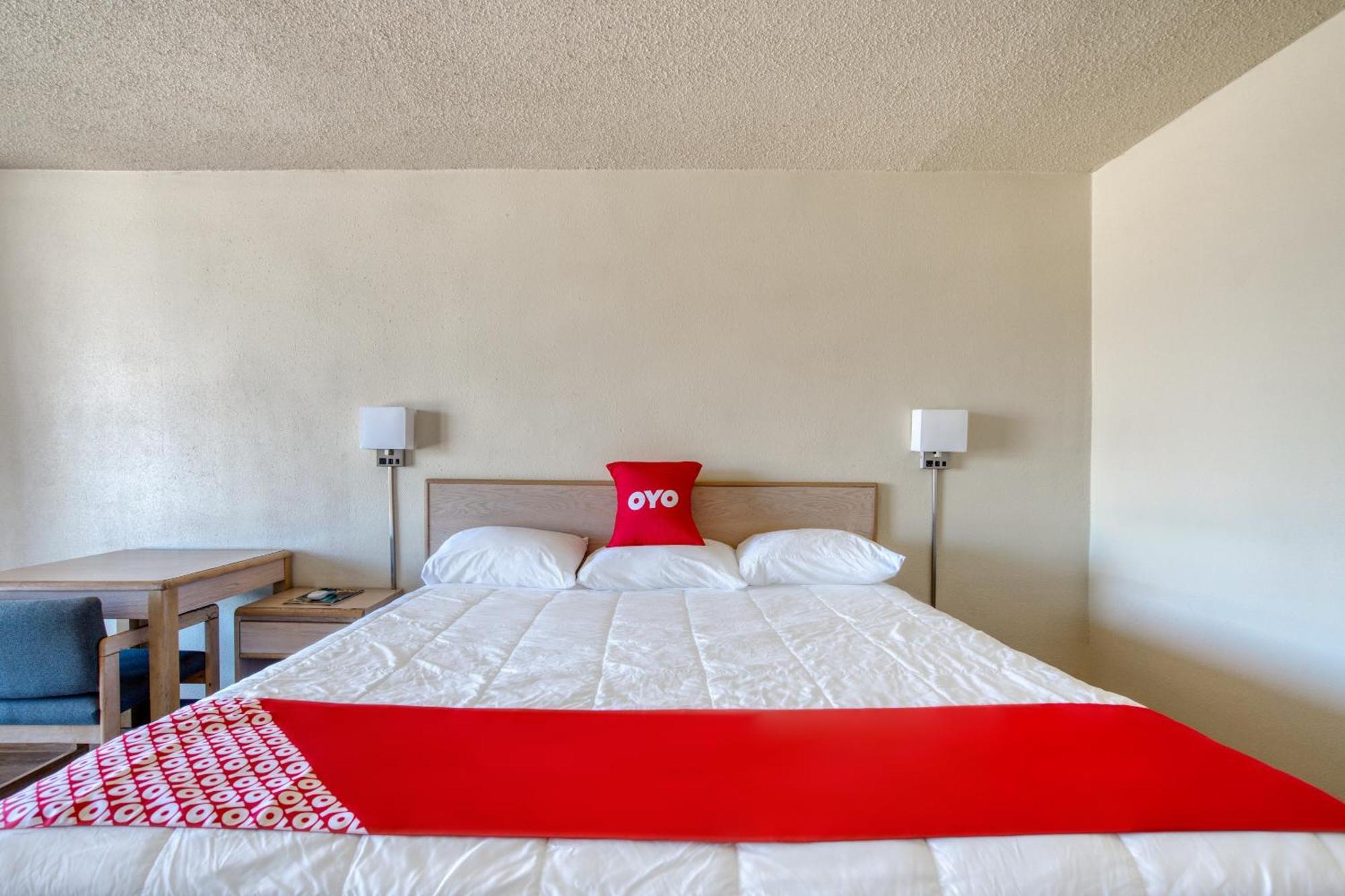 Oyo Hotel Waco University Area I-35 Экстерьер фото